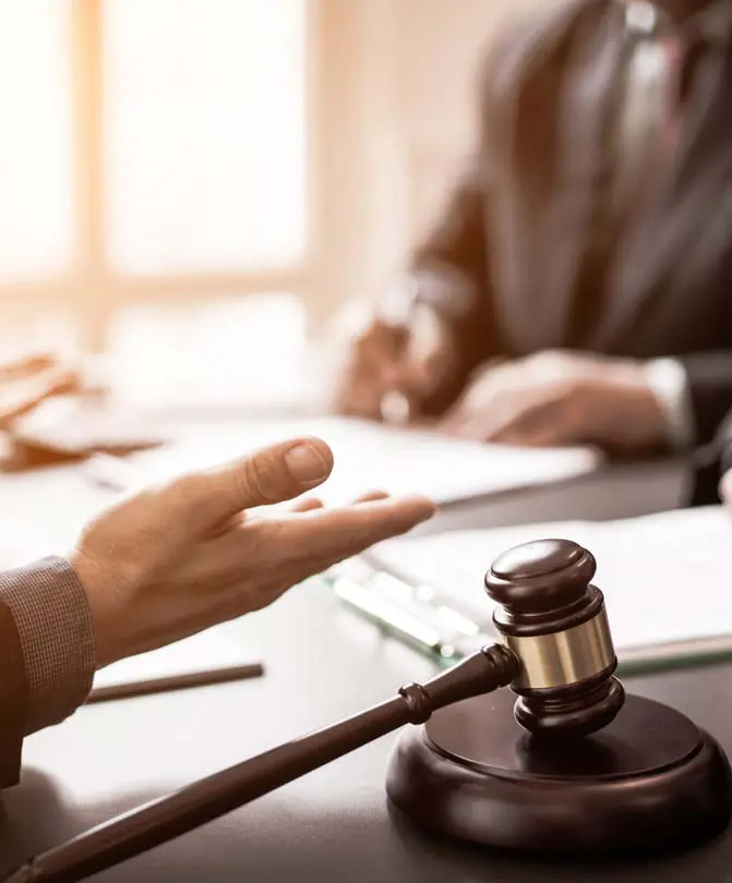 Attorneys-consulting-at-a-table