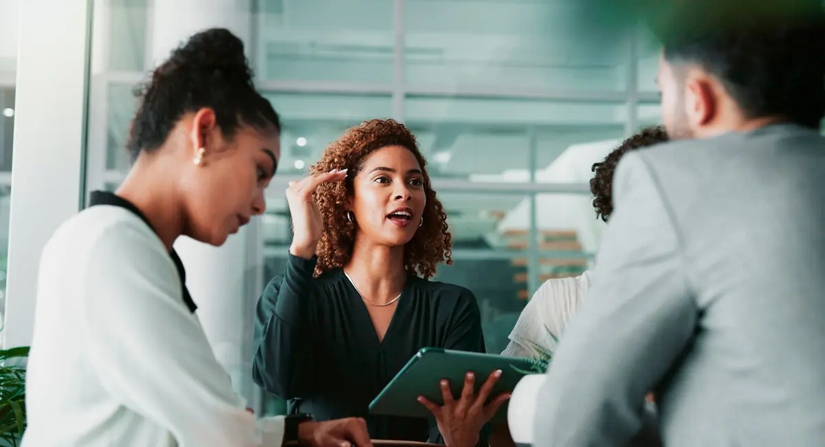 legal-team-discussing-case-at-office